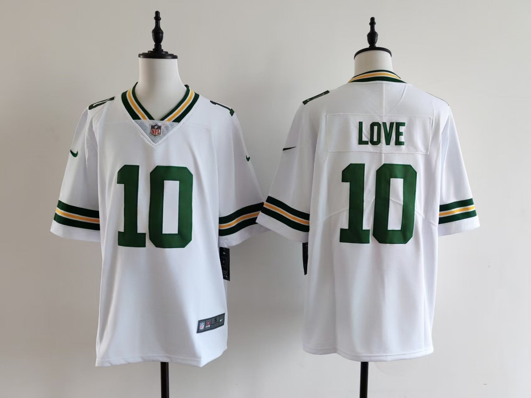 Men's Green Bay Packers Jordan Love Nike Jersey - White football jersey product view 1