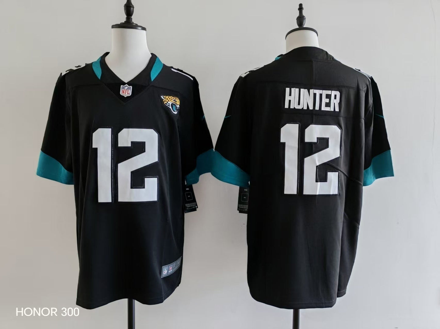 Men's Jacksonville Jaguars Travis Hunter Jersey-Black football jersey product view 1