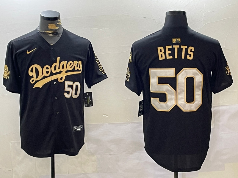 Men's Los Angeles Dodgers Mookie Betts Black Game Player Jersey1 baseball jersey product view 1