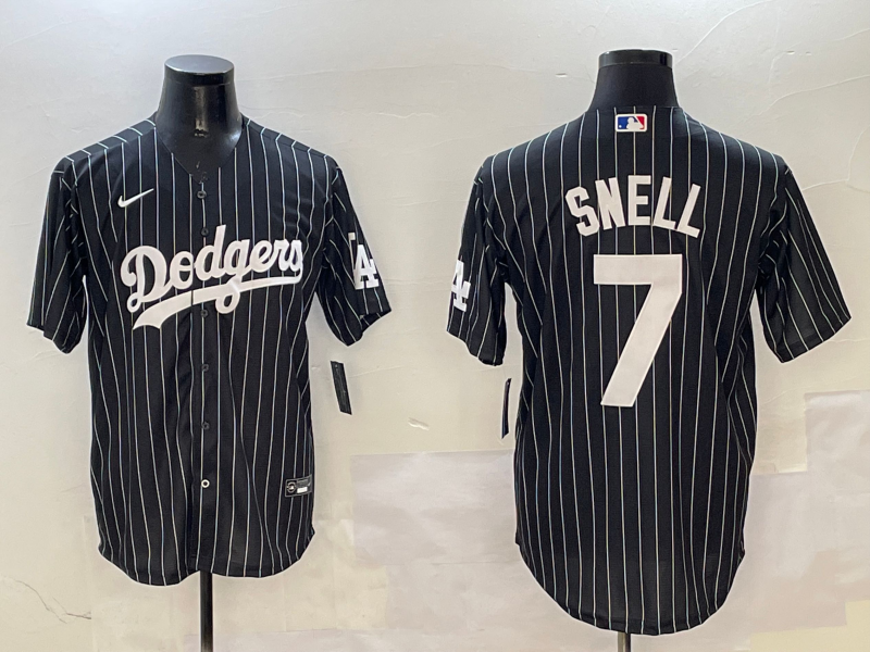 Men's Los Angeles Dodgers Blake Snell #7 Black Alternate Limited Player Jersey1 baseball jersey product view 1