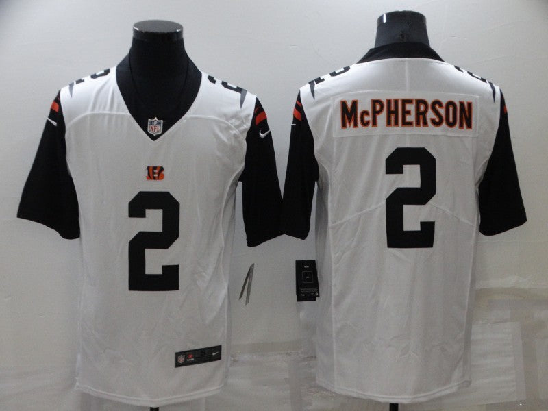 Men's Cincinnati Bengals Evan McPherson #2 White Game Player Jersey2 football jersey product view 1