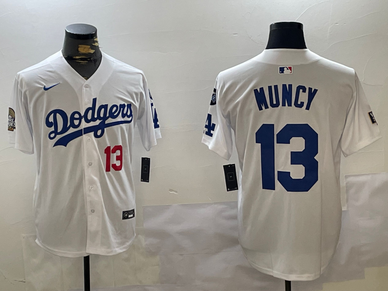 Men's Los Angeles Dodgers Max Muncy #13 White Game Player Jersey baseball jersey product view 1