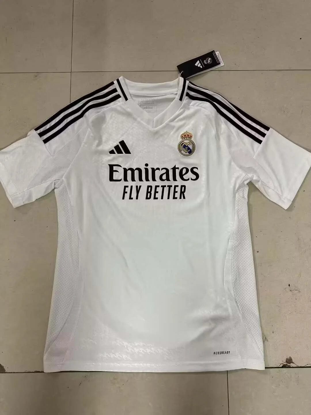 Custom 2024/2025 Real Madrid Home Football Shirt 1:1 Thai Quality football jersey product view 1