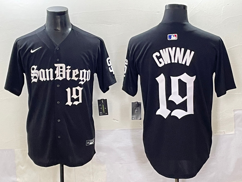 Men's San Diego Padres Tony Gwynn #19 Black Player Game Jersey baseball jersey product view 1