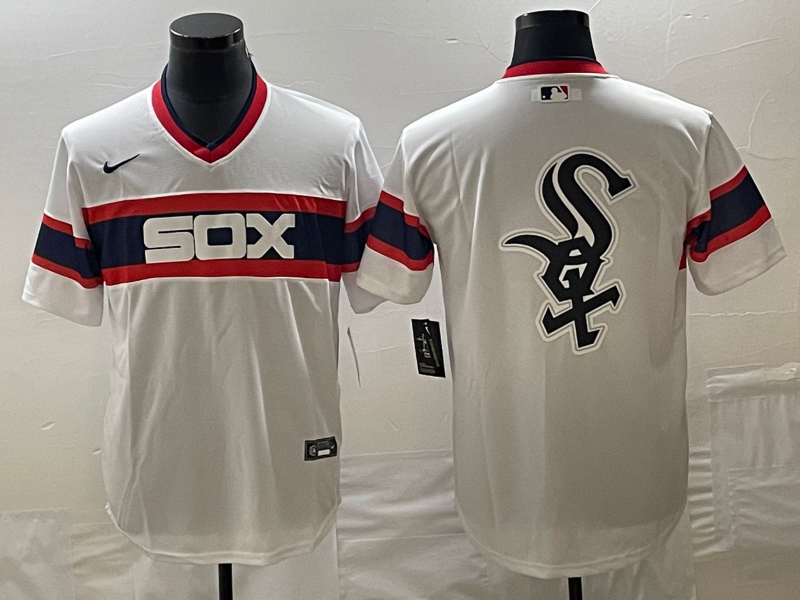 Men's Chicago White Sox White Home Cooperstown Collection Team Jersey baseball jersey product view 1