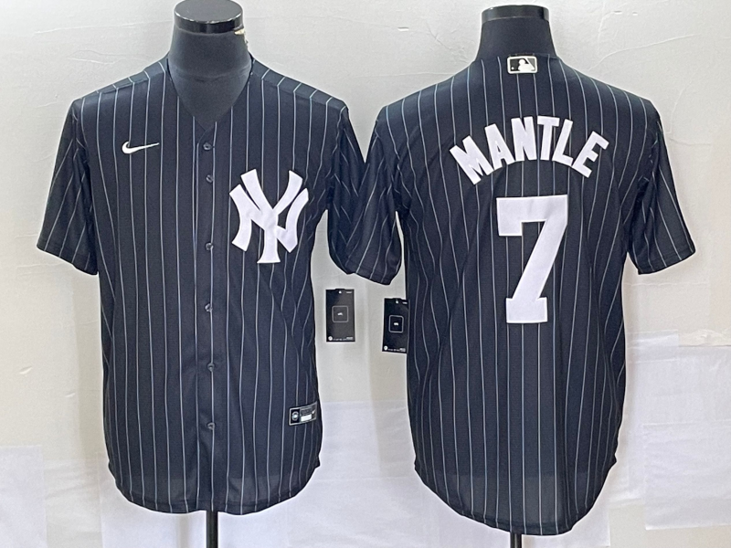 Men's New York Yankees Mickey Mantle #7 Black Replica Player Jersey1 baseball jersey product view 1