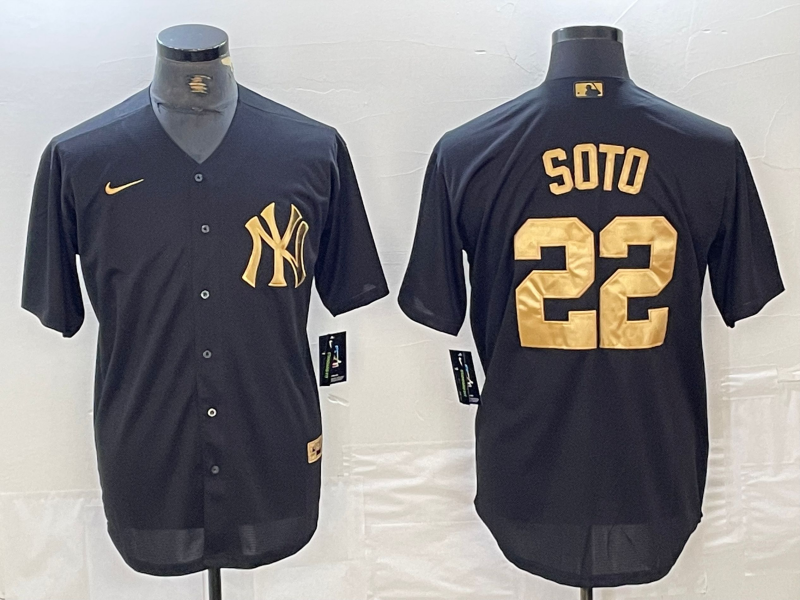 Men's New York Yankees Juan Soto #22 Black Limited Player Jersey1 baseball jersey product view 1