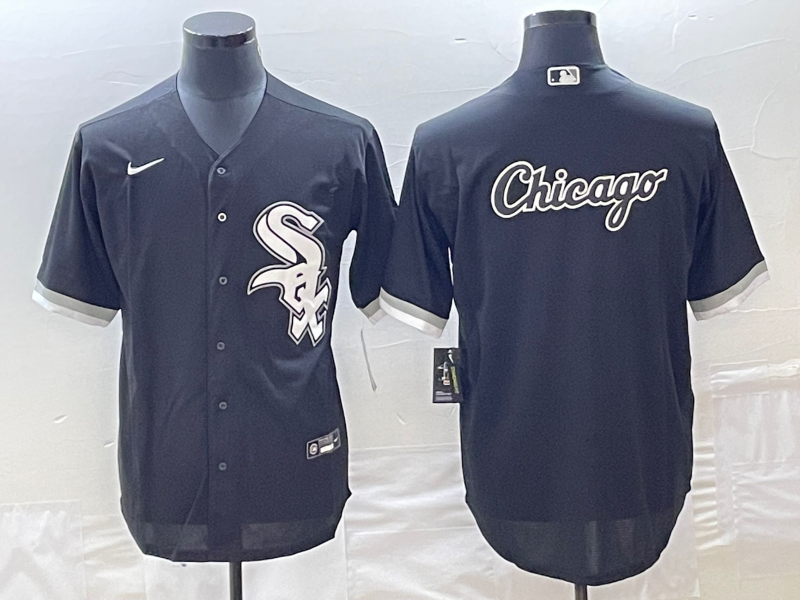 Men's Chicago White Sox Black Alternate Replica Game Jersey baseball jersey product view 1